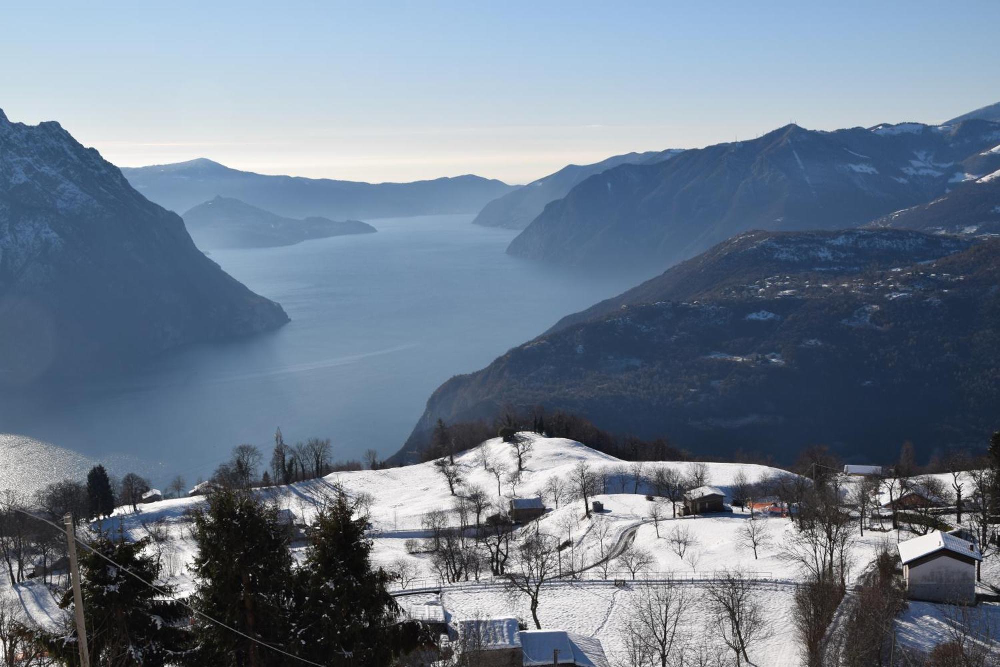 Attic House Mountain Lake Iseo Hospitality Bossico Exterior foto