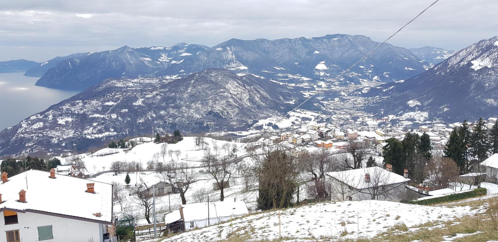 Attic House Mountain Lake Iseo Hospitality Bossico Exterior foto